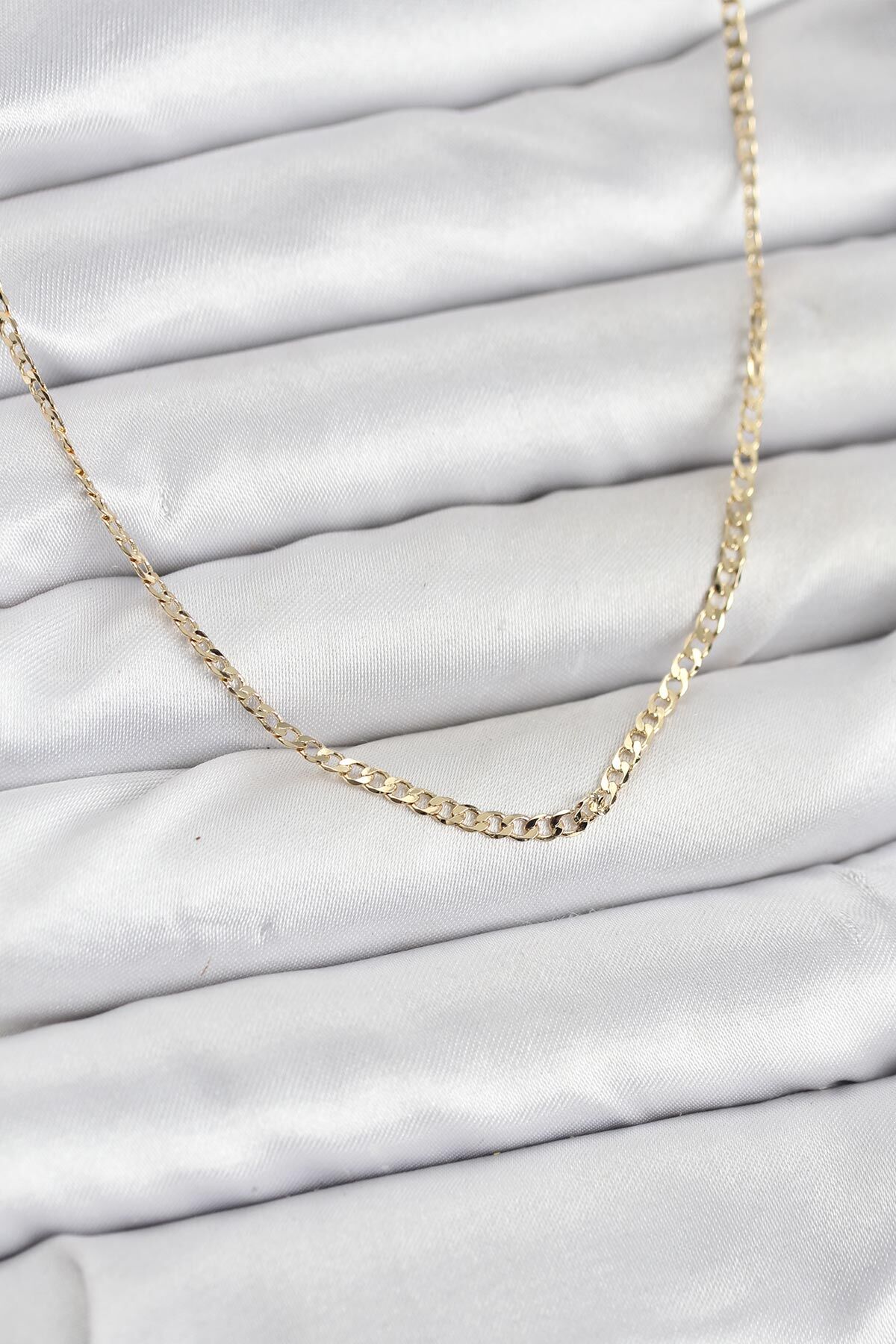 CM 14K Gold Renk Pirinç Zincir Model Kadın Kolye