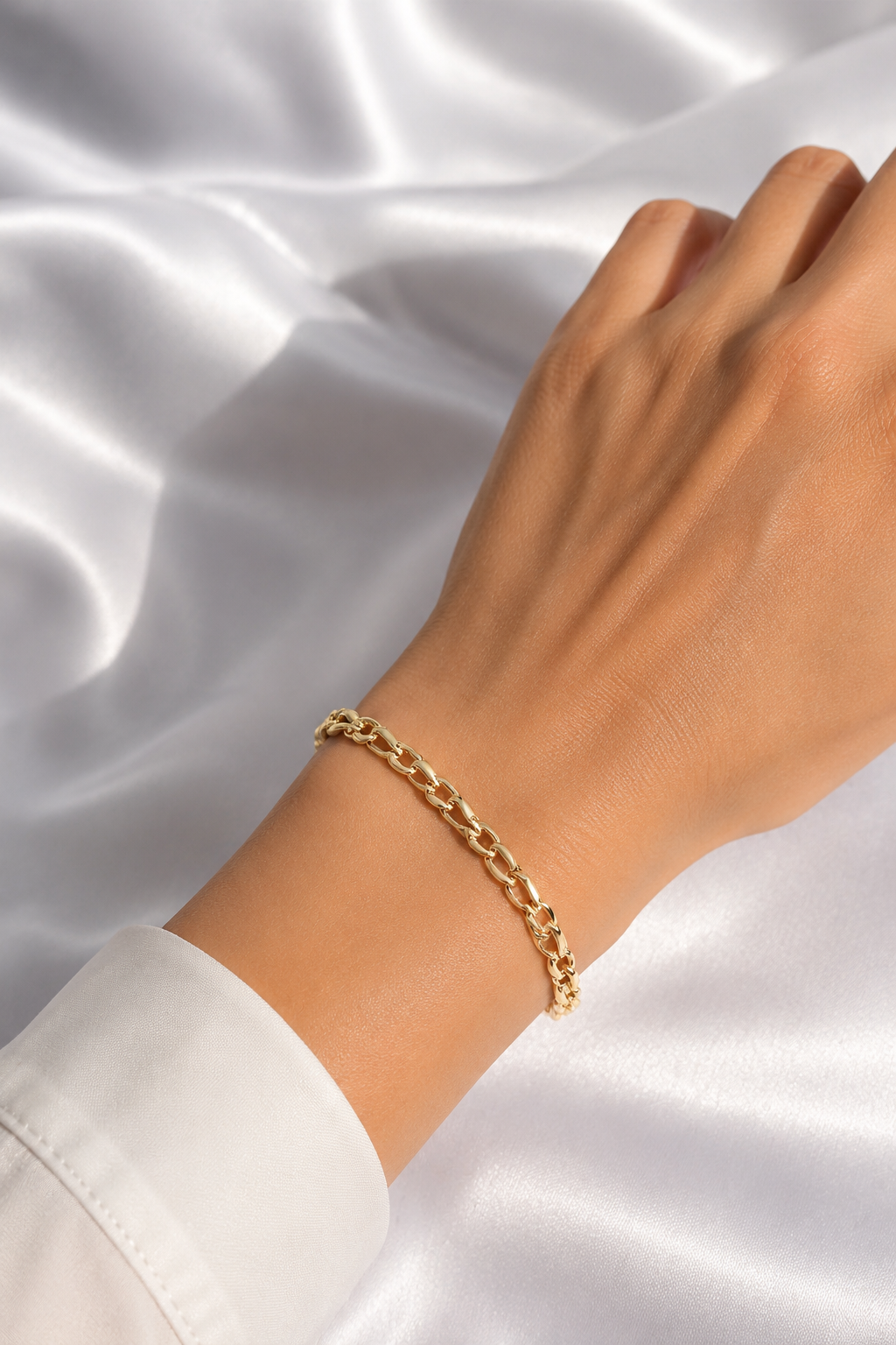 14K Gold Renk Kaplama Zincir Model Kadın CM Bileklik