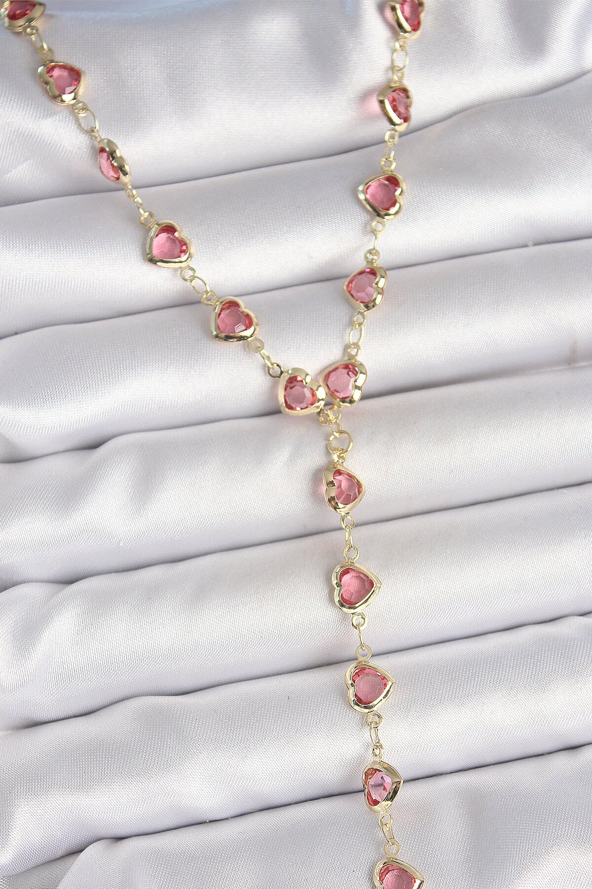 Gold Pembe Renk Kalp Figürlü Zirkon Taşlı Y Pirinç Kolye