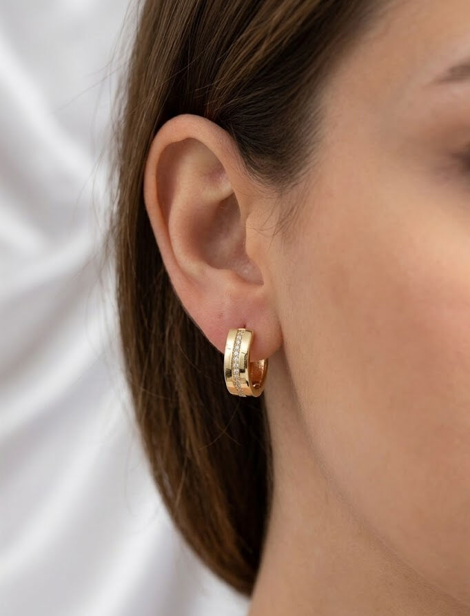 14K Gold Renk Kaplama Zirkon Taşlı Halka Model CM Kadın Küpe
