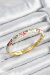 Mineli Pirinç Pembe Yeşil Ve Krem Çiçek Motifli Gold Renk Kadın Kelepçe