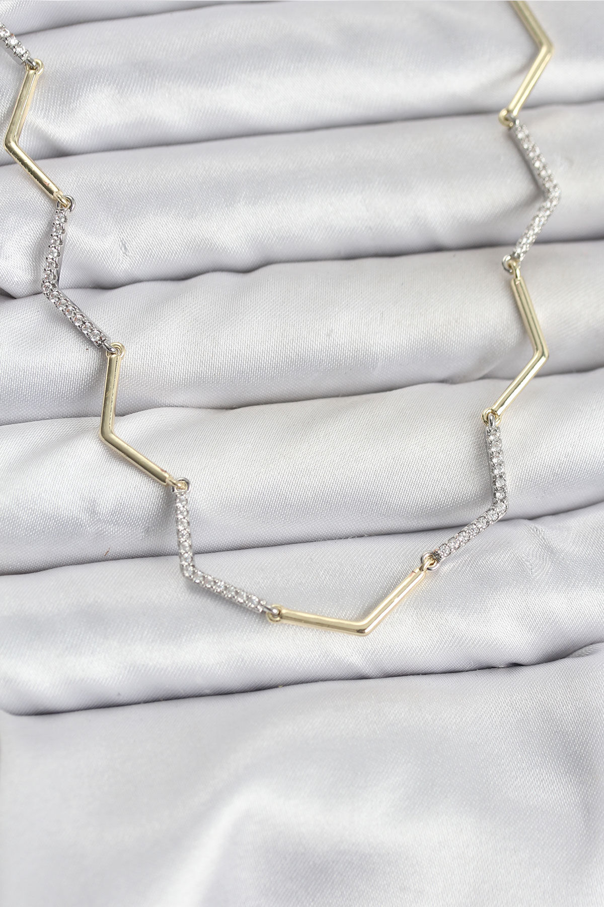 VIP Seri Zikzak Model Kadın Kolye