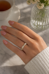 Zirkon Taşlı Kemik Model Gold Renk Kadın Yüzük