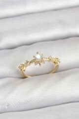 Gold Renk Pirinç Yıldız Model Kadın Yüzük