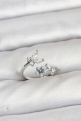 Pirinç Gümüş Renk Kelebek Model Kadın Yüzük