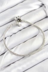 Pirinç Charm Zirkon Taşlı Yonca Model Gümüş Renk Kadın Bileklik