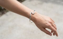 Gümüş Renk Pirinç Zikzak Model Kadın Bileklik