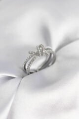 Gümüş Renk İncili Zirkon Taşlı Düğüm Kadın Yüzük