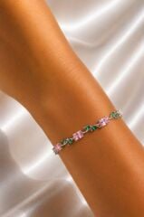 Pirinç Gümüş Renk Pembe Zirkon Taşlı Çiçek Model Kadın Bileklik