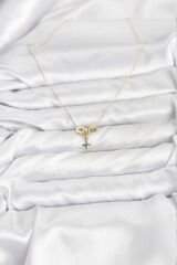 Gold Renk Pirinç Minimal Charmlı Kadın Kolye