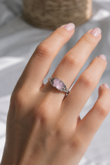 Gümüş Renk Pembe Damla Model Kadın Yüzük