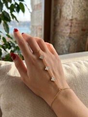 316L Çelik Gold Renk Beyaz Yonca Model Kadın Şahmeran