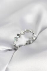 Gümüş Renk Sedefli Yonca Model Kadın Yüzük