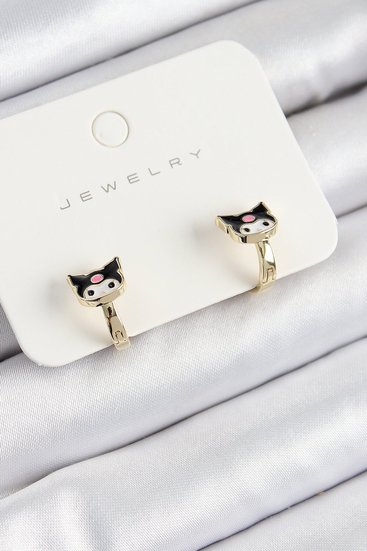 Pirinç Kuromi Model Gold Renk Çocuk Küpe