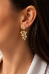 Yıldız Model Gold Renk Zirkon Taşlı Küpe