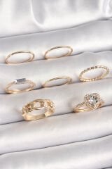 Pirinç Gold Renk Zirkon Taşlı Kalp Figür Düğüm Detay Kadın Yüzük Kombini
