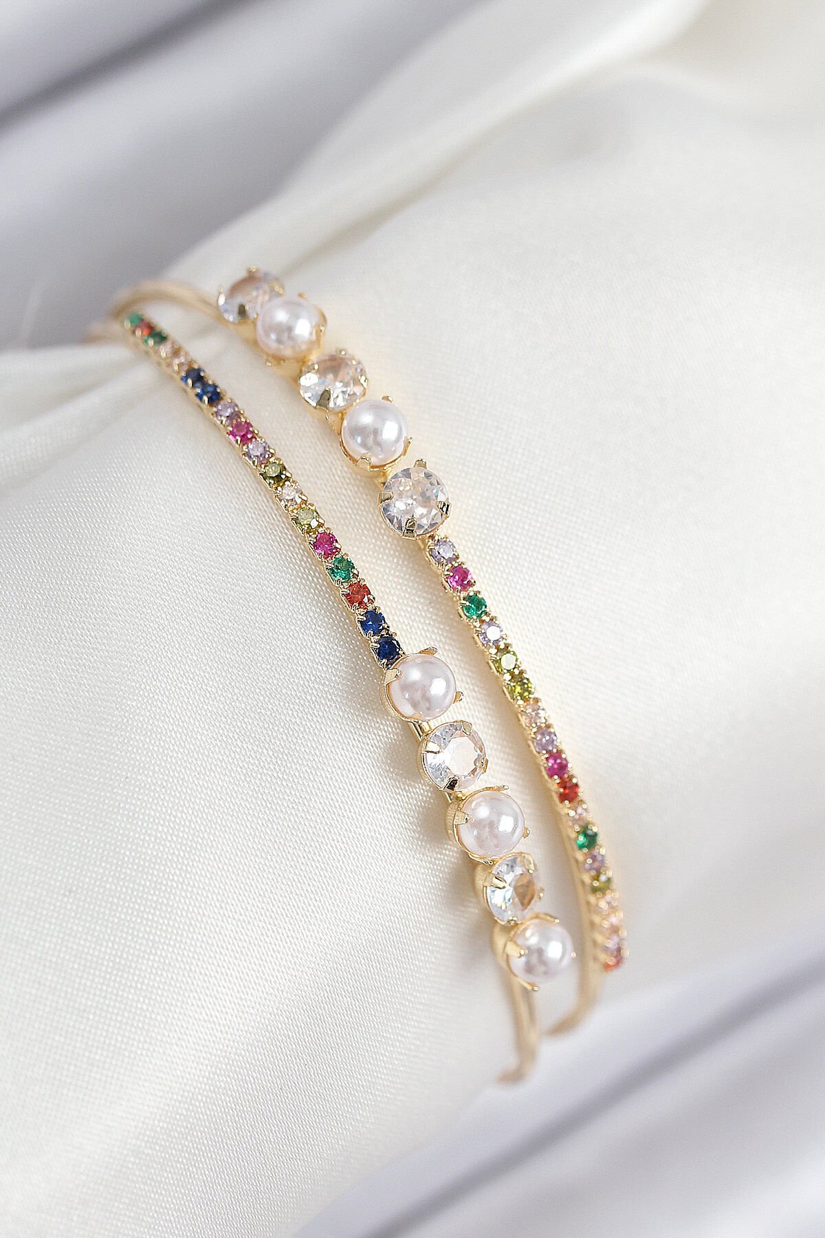 Pirinç Zirkon Taşlı İnci Model Gold Renk Kadın Bileklik