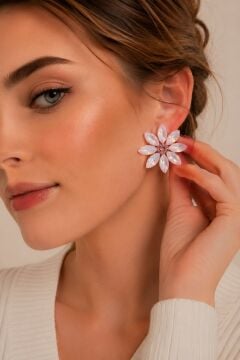 Pembe Renk Kristal Taşlı Lotus Çiçek Model Kadın Küpe