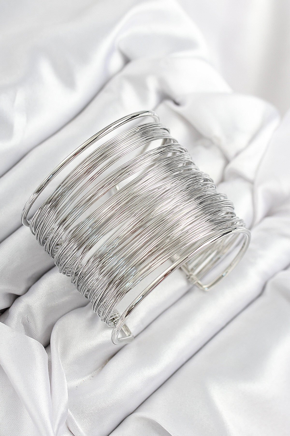 Pirinç Tel Sarma Model Gümüş Renk Kadın Bileklilk