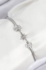 Pirinç Zirkon Taşlı Kutup Yıldızı Model Gümüş Renk Kadın Bileklik