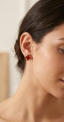 Pirinç Gold Renk Bordo Yonca Model Kadın Küpe