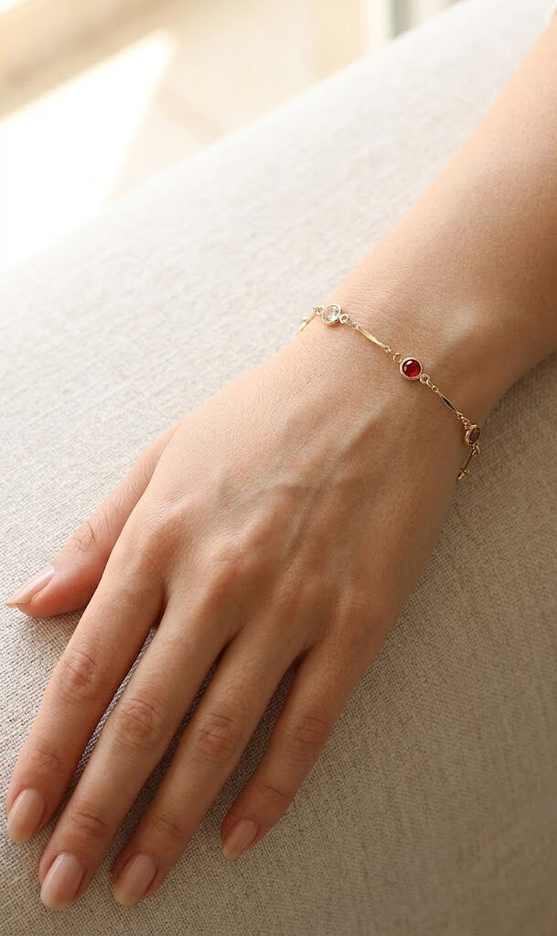 Pirinç Asorti Model Gold Renk Zirkon Taşlı Kadın Bileklik