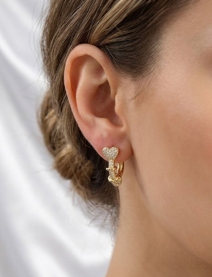 Pirinç Zİrkon Taşlı Kalp Model Gold Renk 3'lü Kadın Küpe