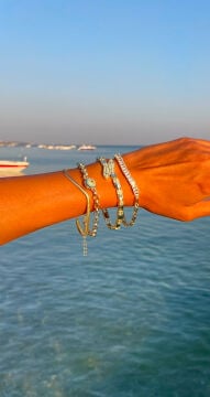 Gold Renk Zirkon Taşlı Nazar Model Pirinç Kadın Bileklik