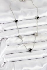 316L Çelik Zincir Gümüş Renk Siyah ve Zirkon Taşlı Baby Boy Yonca Kadın Kolye