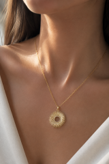 316L Çelik Gold Renk Zincir Zirkon Taşlı Nova Yıldız Model Kadın Kolye