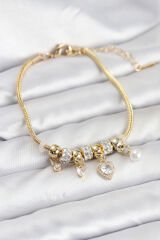 Pirinç Gold Renk Kalp Charmlı Kadın Bileklik