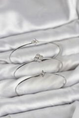 Zirkon Taşlı Gümüş Renk Yonca Tasarım 3'lü Kadın Bileklik Kombini