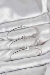 Gümüş Renk Zirkon Taşlı Kutup Yıldızı Model 3'lü Kadın Bileklik Kombini