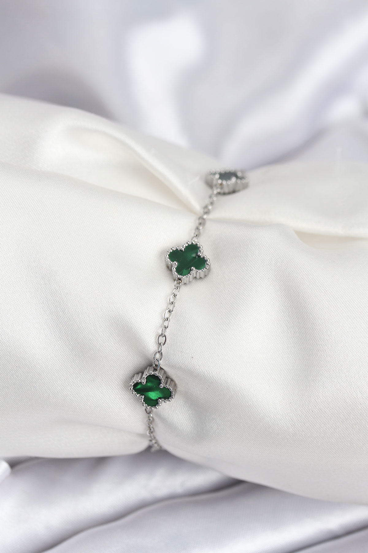 316L Çelik Gümüş Renk Yeşil Baby Boy Yonca Kadın Bileklik