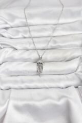 316L Çelik Zincir Gümüş Renk Deniz Anası Model Zirkon Taşlı Kadın Kolye