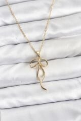 316L Çelik Zincir Gold Renk Fiyonk Model Kadın Kolye