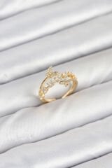 Pirinç Gold Renk Zirkon Taşlı Kelebek Model Kadın Yüzük
