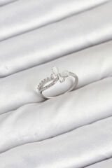 Pirinç Gümüş Renk Kelebek Zirkon Taşlı Kadın Yüzük