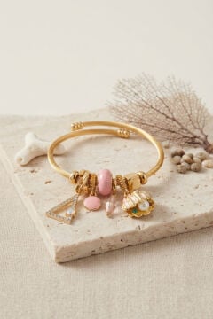 Pembe Deniz Kabuğu Model Gold Renk Charmlı Bileklik