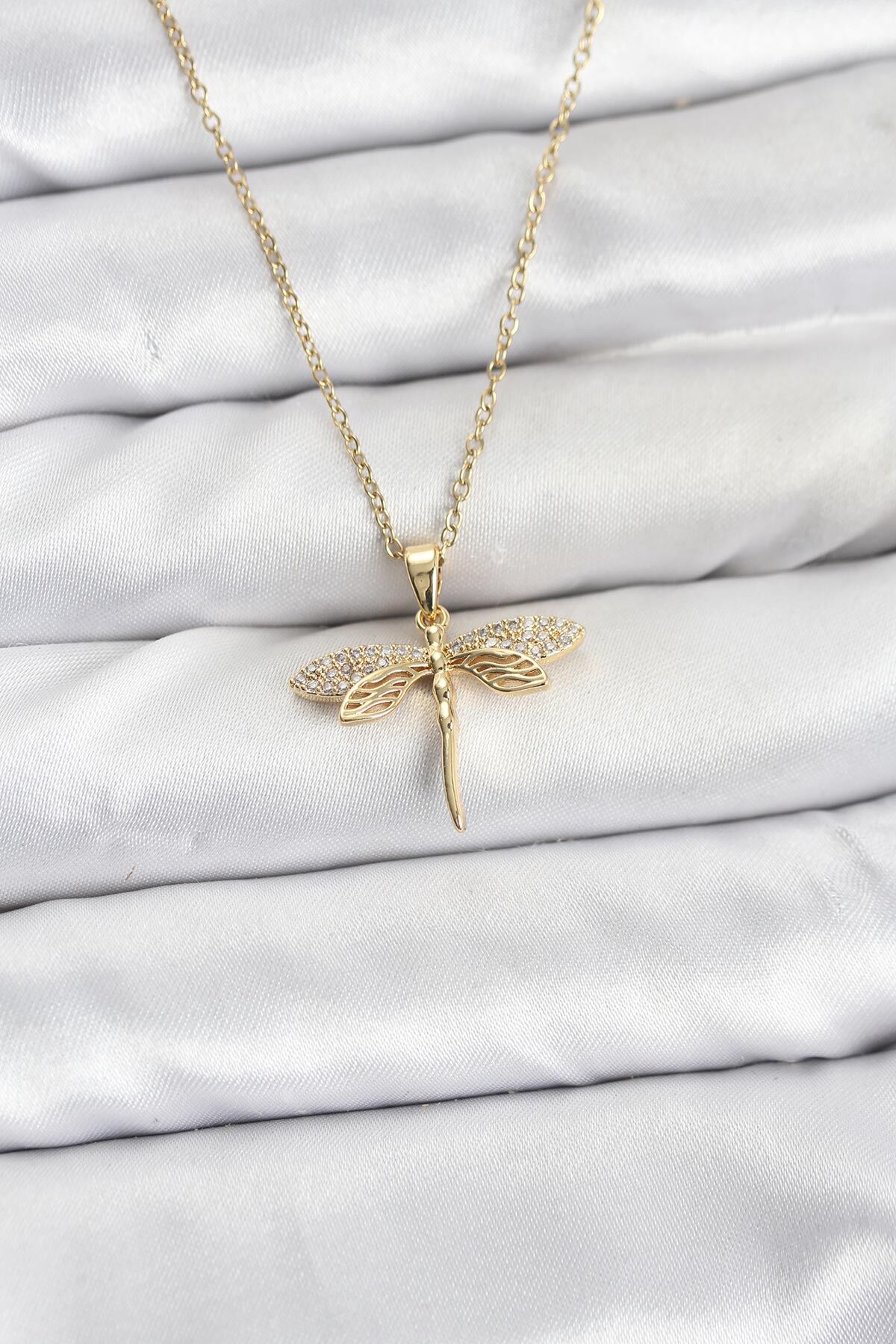 316L Çelik Zincir Gold Renk Yusufçuk Model Zirkon Taşlı Kadın Kolye