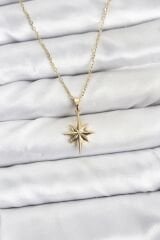 316L Çelik Zincir Gold Renk Kutup Yıldızı Model Kadın Kolye