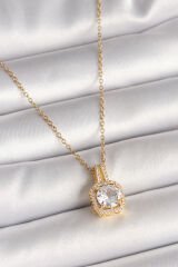 316L Çelik Gold Renk Zincir Zirkon Taşlı Kare Model Kadın Kolye