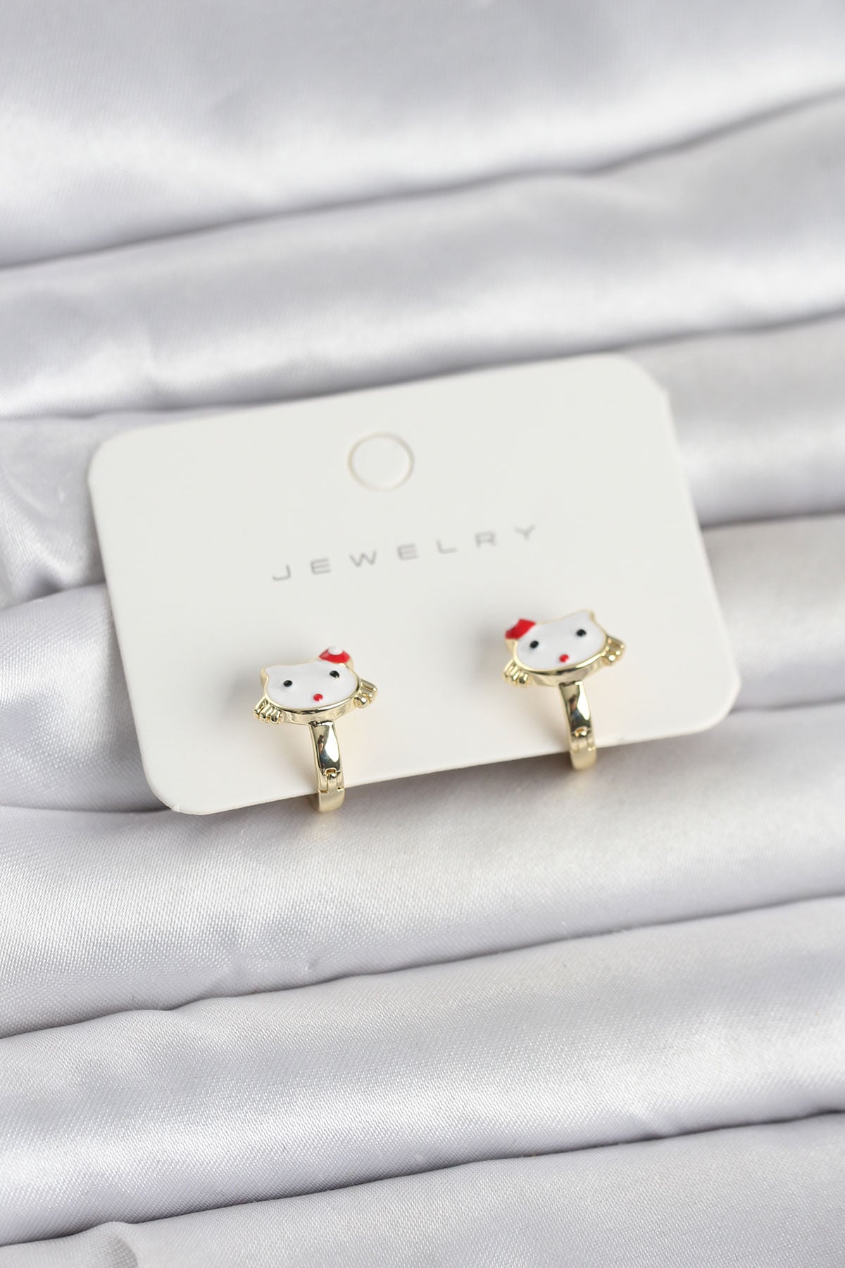 Gold Renk Kedi Model Mineli Çocuk Küpe