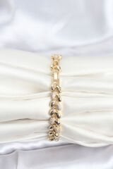 Pirinç Gold Renk VIP Seri Sarmal Damla Model Zirkon Taşlı Kadın Bileklik