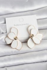 Beyaz Mineli Lotus Model Pirinç Kadın Küpe