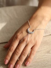 Pirinç Gümüş Renk Hilal Model Zirkon Taşlı Kadın Şahmeran