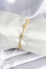 Pirinç Gold Renk Halley Yıldız Model Kadın Bileklik