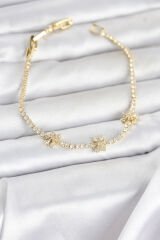 Pirinç Gold Renk Çiçek Model Zirkon Taşlı Su Yolu Kadın Bileklik