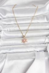 316L Çelik Zincir Gold Renk Pembe Lotus Model Kadın Kolye