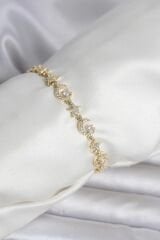 Pirinç Gold Renk Zirkon Taşlı Ay ve Yıldız Model Kadın Bileklik